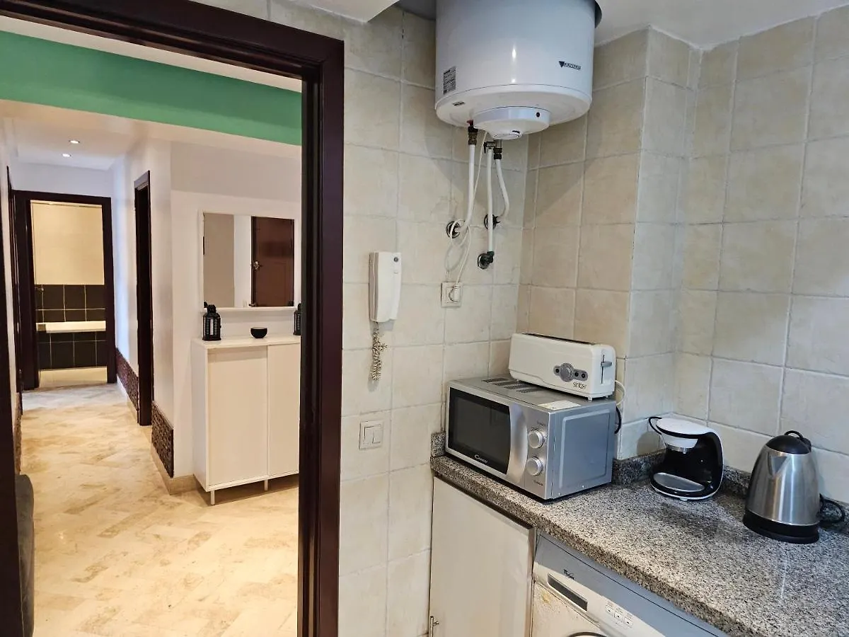 Apartment Lovely Modern Flat With Balcony, Casablanca